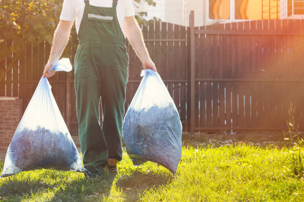 Best Garage Cleanout Services  in Oconto, WI